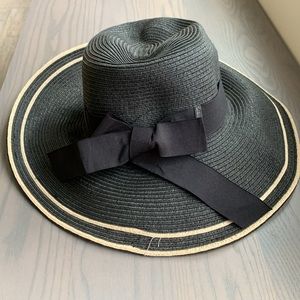 Large Brim Floppy Hat with Bow